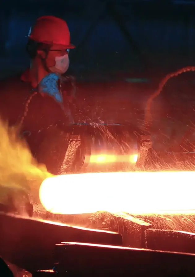 On-site Rolling Operation and Molten Steel Welding Monitoring