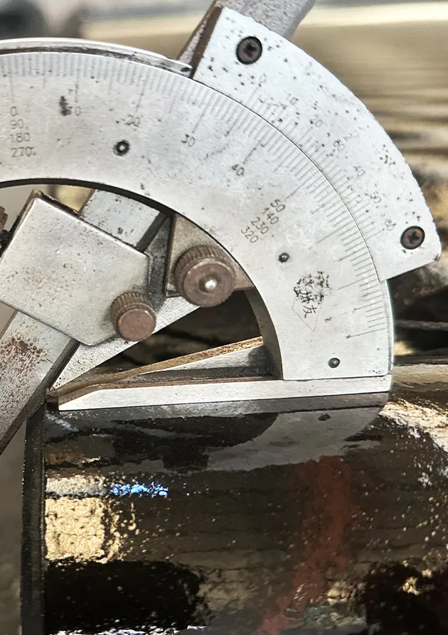 Pipe End Surface Angle and Flatness Inspection